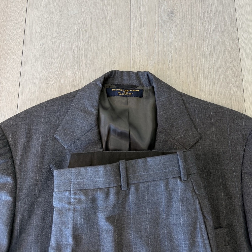 Vintage Brooks Brothers Suit Mens 45L Charcoal Gray Pinstripe USA 2 Piece